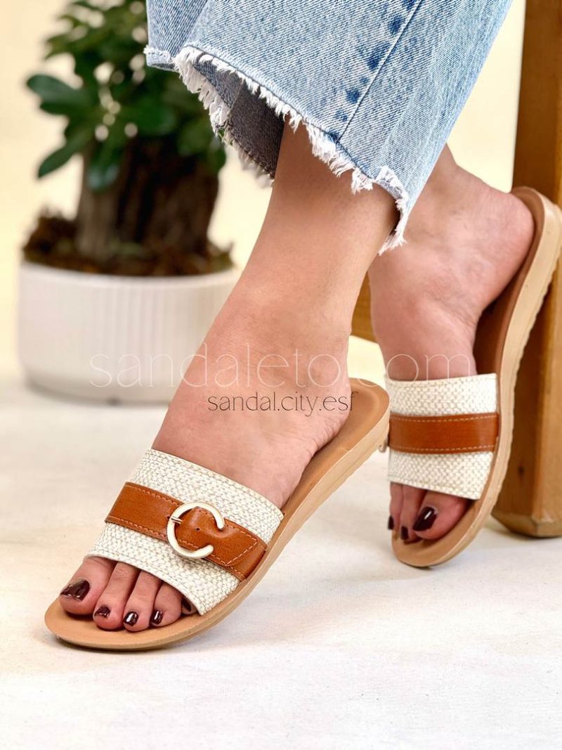 دمپایی زنانه رو فرشی